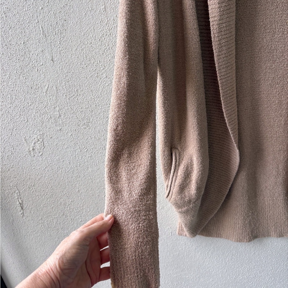 Barefoot Dreams CozyChic Taupe Circle Cardigan Size S Loungewear Soft‎ Grandma - Picture 5 of 11
